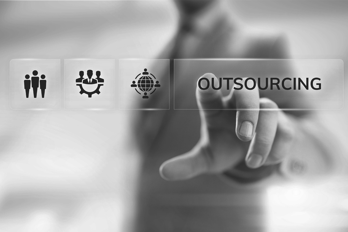 7 Advantages of Outsourcing & How to Get Started